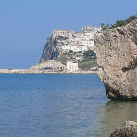 Borgo Antico Apartment Peschici Bagian luar foto