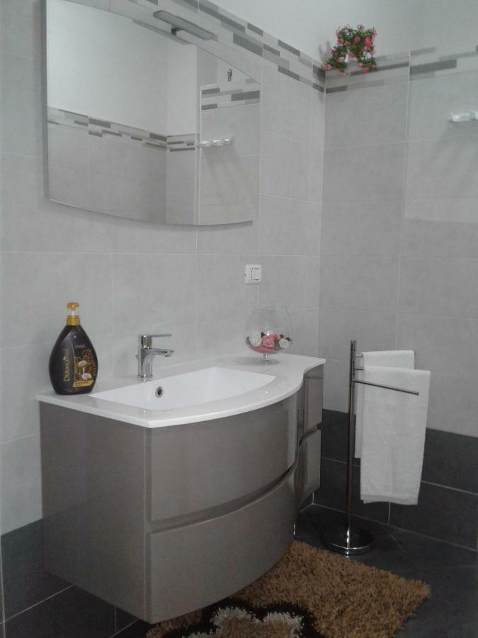 Borgo Antico Apartment Peschici Bagian luar foto